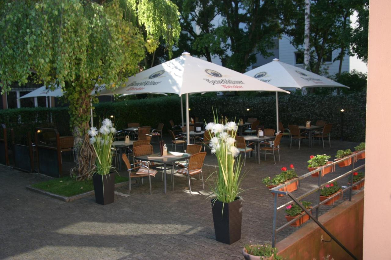 Hotel Restaurant Balkan Trier Exteriör bild